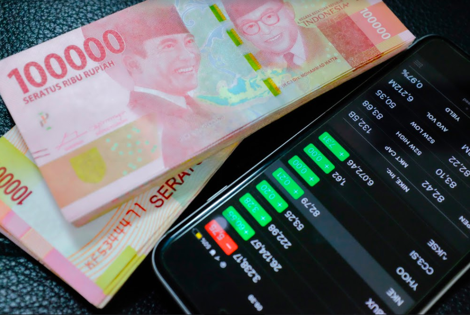 S&P Makes Downward Revision of Indonesia’s Credit Rating Outlook 