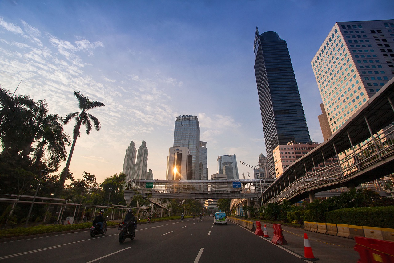 Indonesia’s Financial Services Authority Issues Regulations to Define and Regulate the Digital Banking Sector 