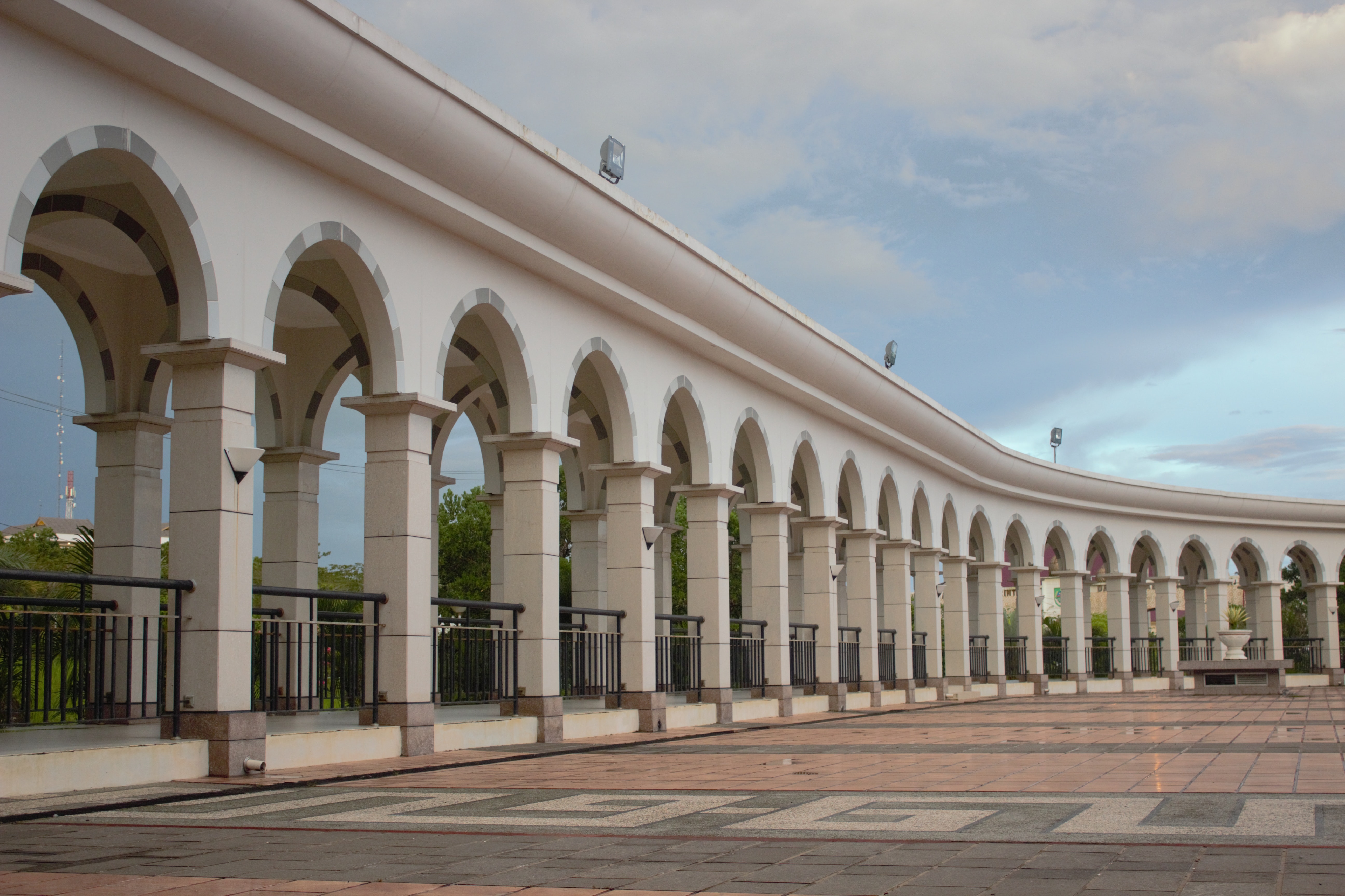 Market Share of Indonesia’s Takaful Sector Expands to 9% in 2021: Fitch