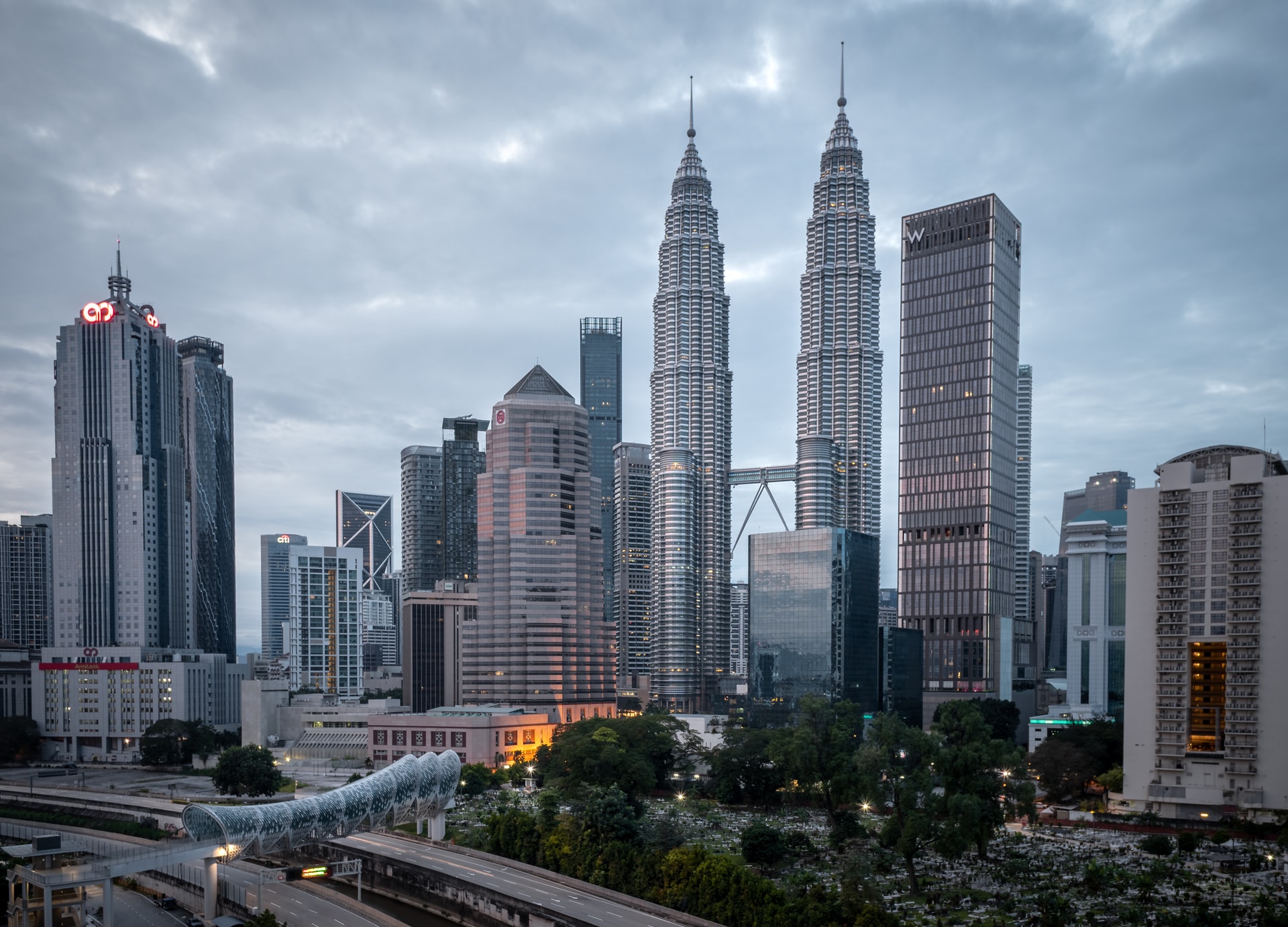 Islamic Finance Has Significant Global Growth Potential in Tandem with Rising ESG: Bursa Malaysia Chairman 