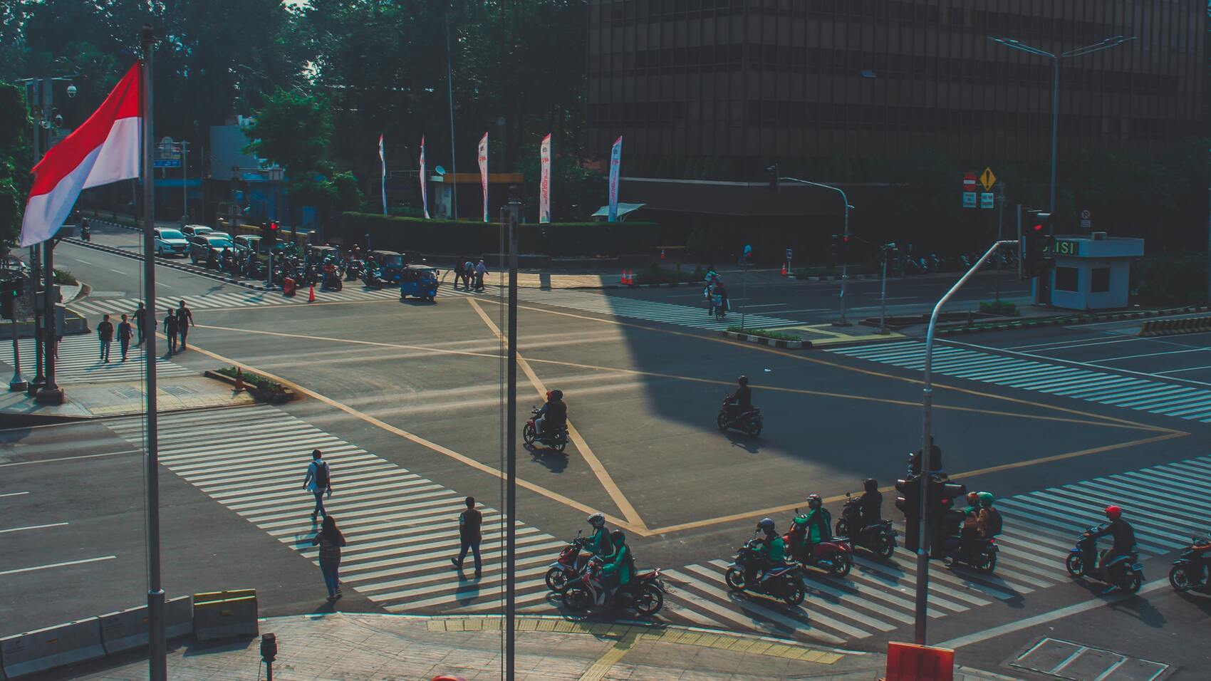 Indonesia’s Global Islamic Banking Market Share Stands at 2% 